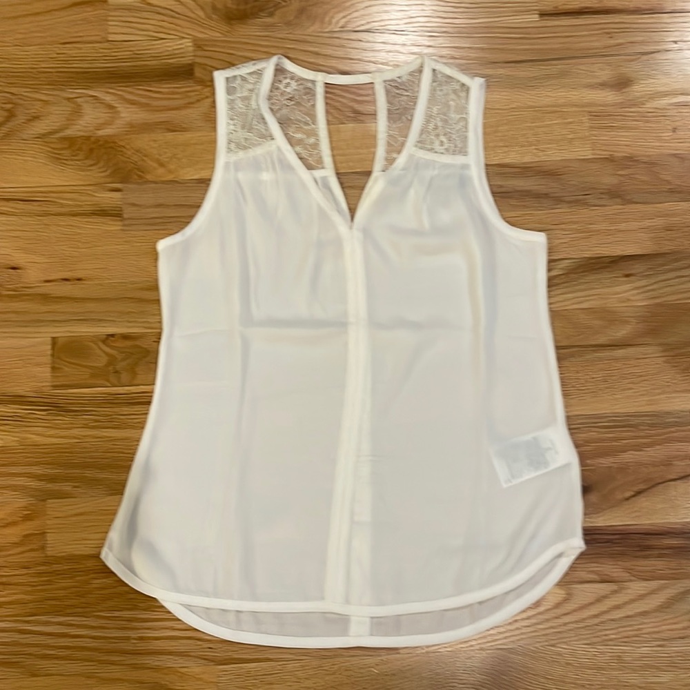 Banana Republic Lace Top - size XS
